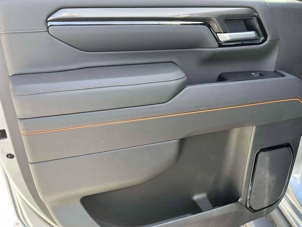 2026 GMC Sierra 2500HD AT4 - Photo 16