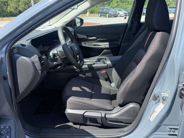 New 2026 Atlantic Gray Metallic Nissan SR image 13