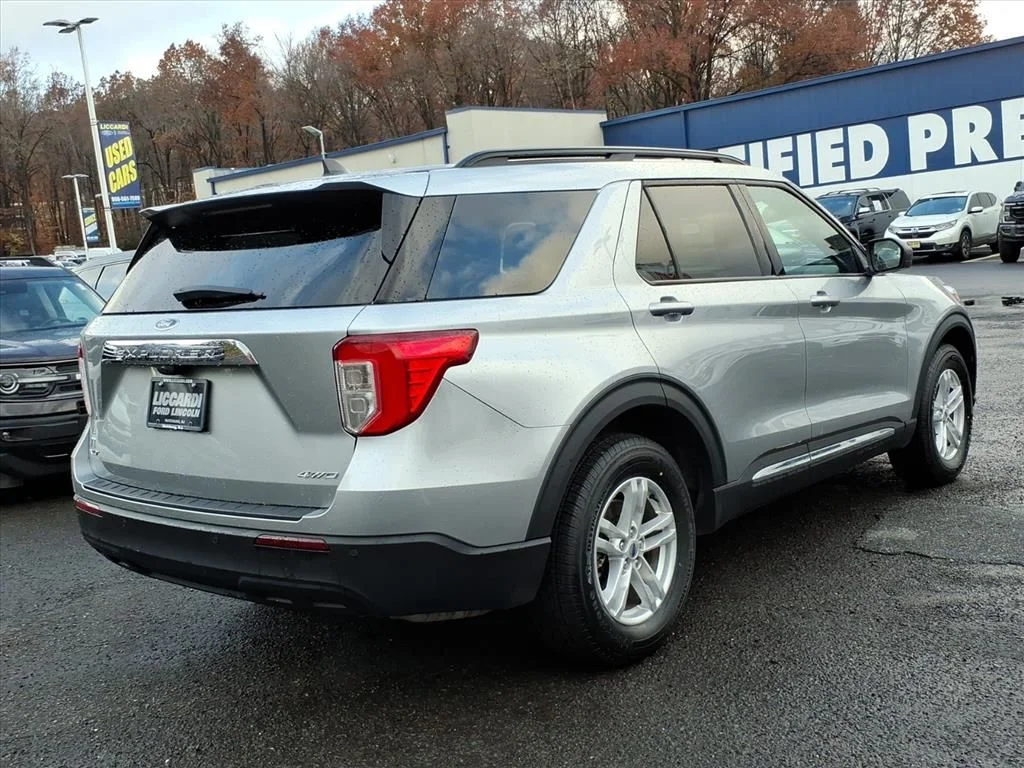 Certified Used 2023 Silver Ford XLT image 6