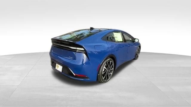 2026 Toyota Prius Plug-in Hybrid XSE Premium - Photo 7