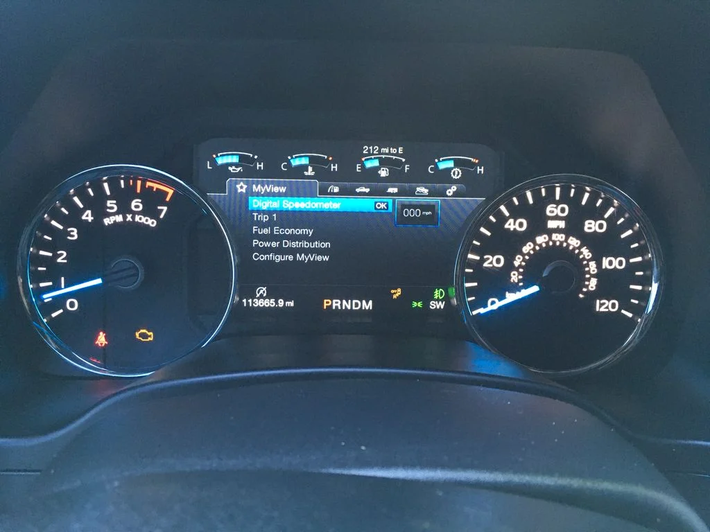 Used 2018 White Ford Lariat image 2