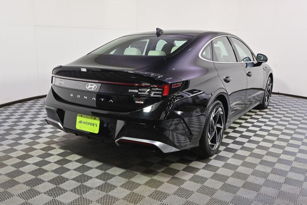 New 2026 Abyss Black Hyundai SEL Sport image 6