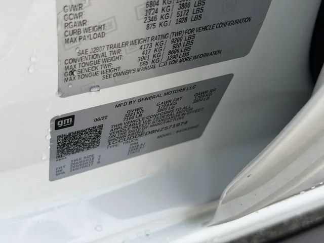 Used 2022 SUMMIT WHITE Chevrolet LT image 31