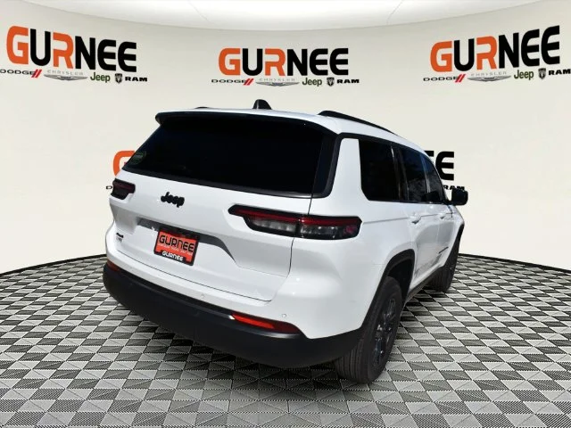 New 2027 Bright White Clearcoat Jeep Laredo Altitude image 3