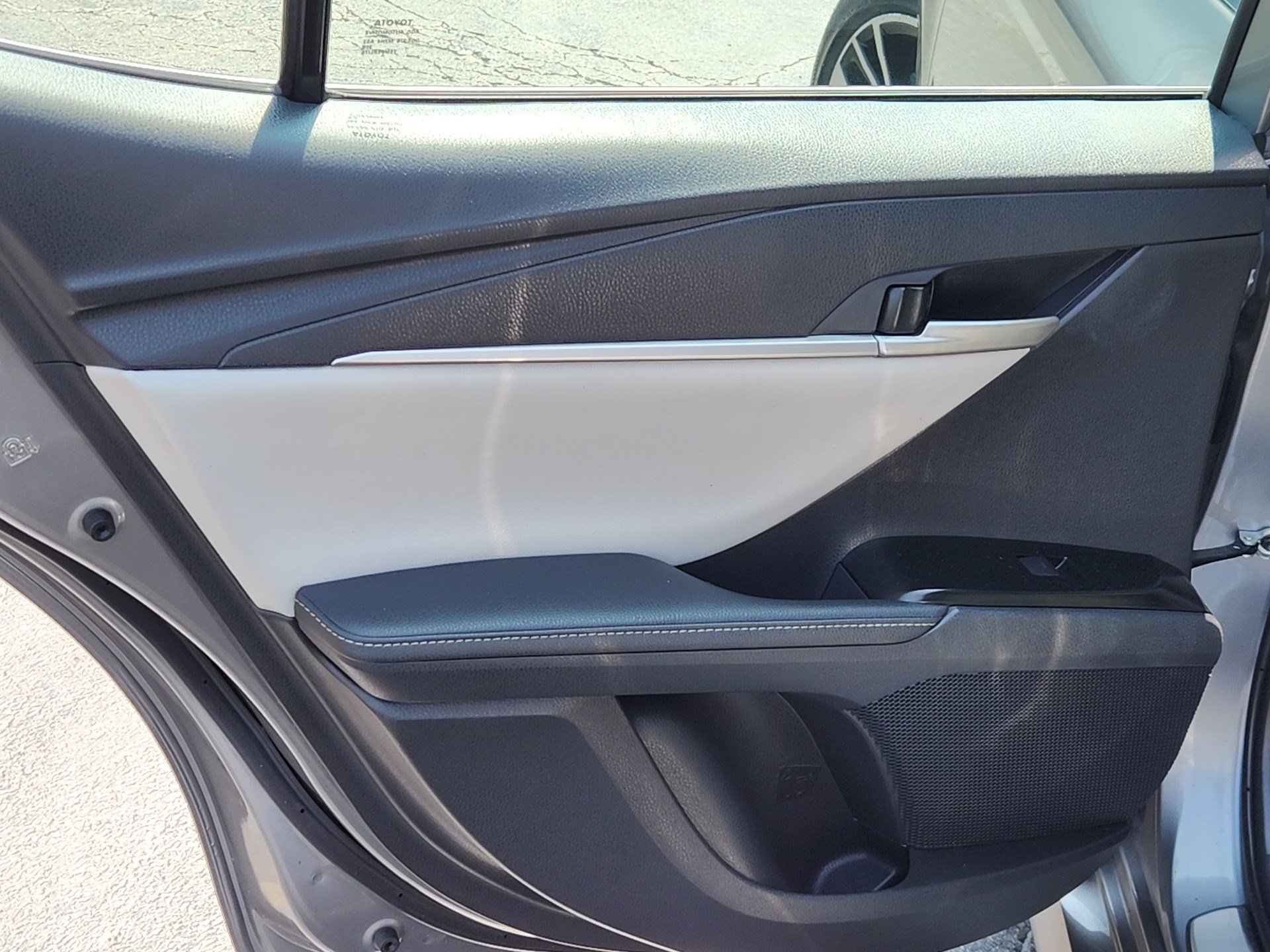 Certified Used 2025 Heavy Metal Toyota XLE image 23
