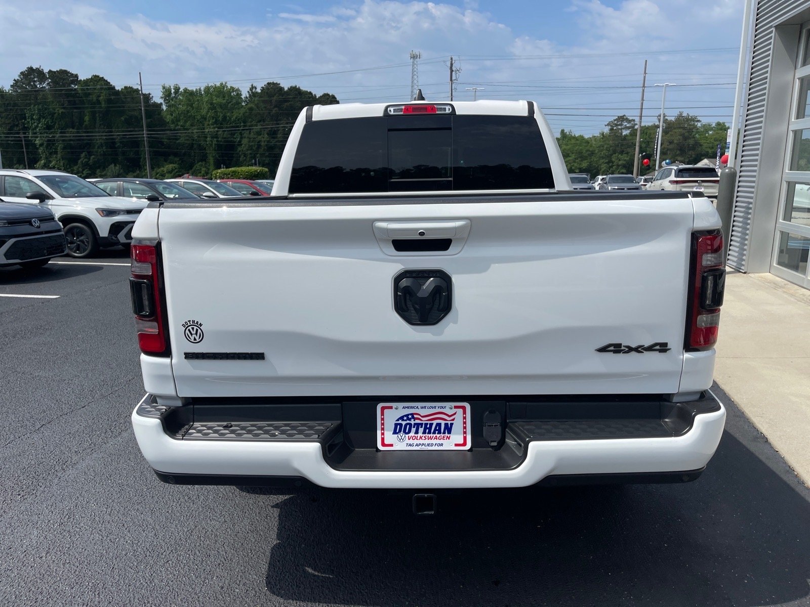 Used 2022 White RAM Big Horn image 13