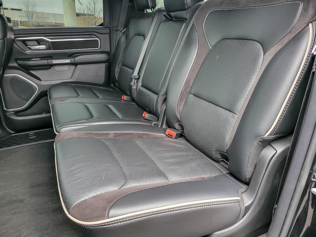 2023 RAM 1500 - Image 9