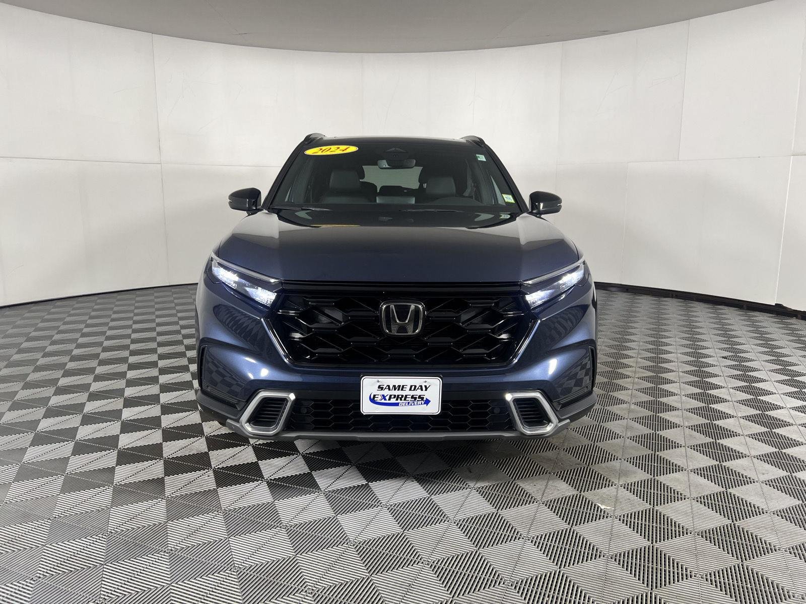 Used 2024 Canyon River Blue Metallic Honda Sport Touring image 5