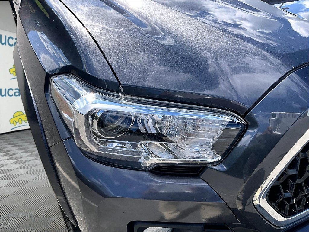 Used 2018 Gray Toyota TRD Sport image 33
