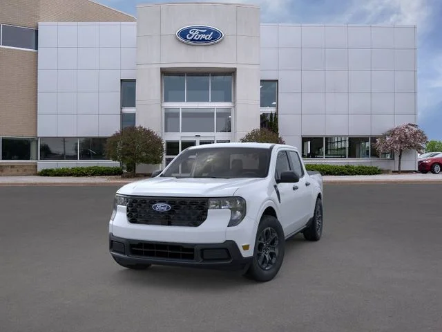 New 2026 White Metallic Ford XLT image 2