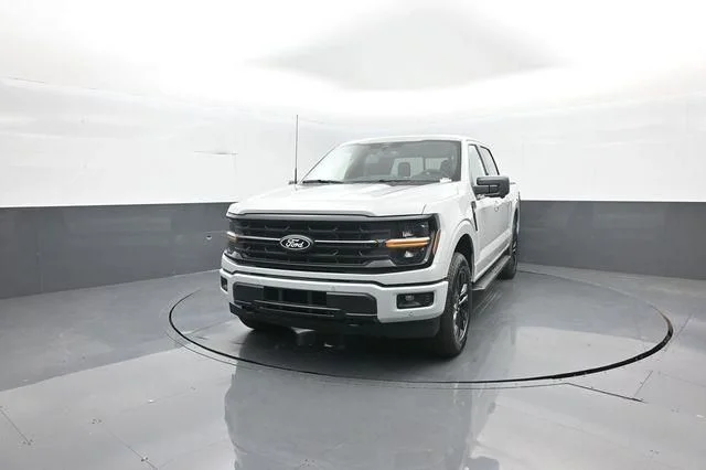 New 2026 Avalanche Ford XLT image 4