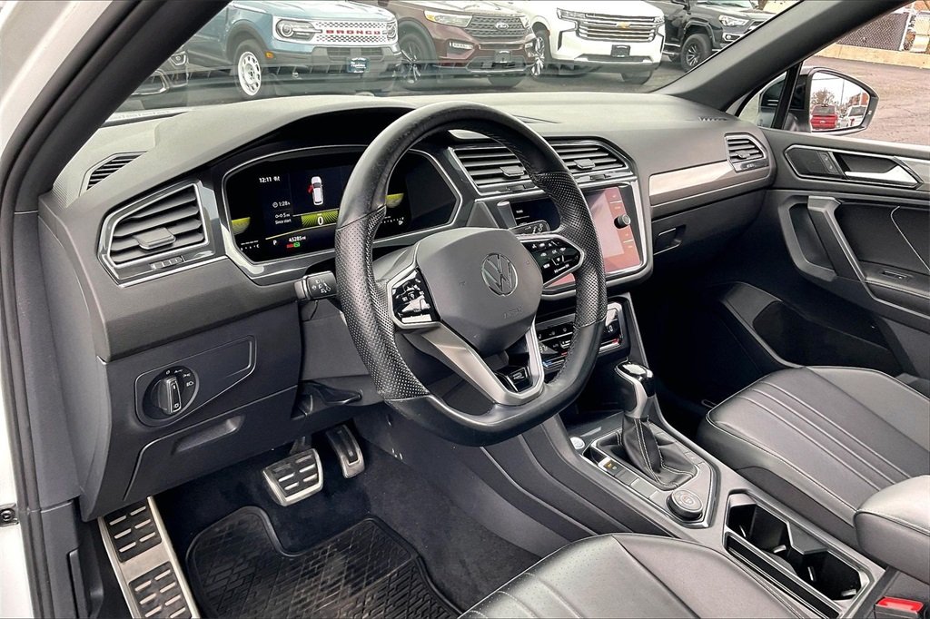 2022 VOLKSWAGEN TIGUAN - Image 12