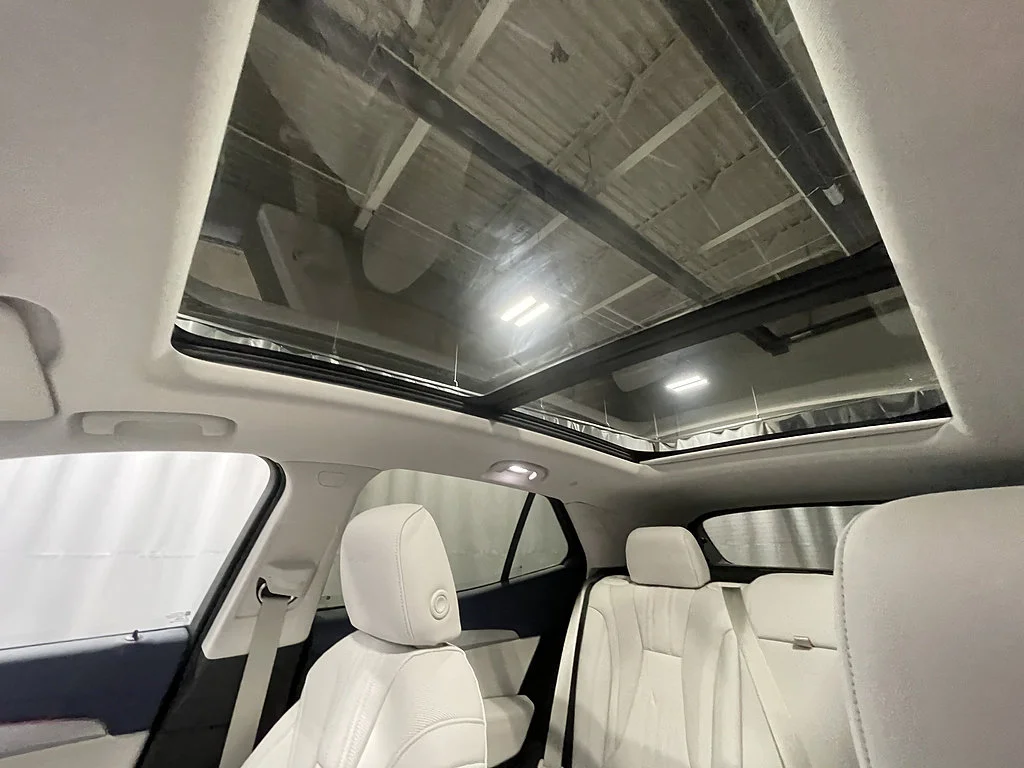 New 2026 Quartz Blue Metallic Buick Avenir image 27