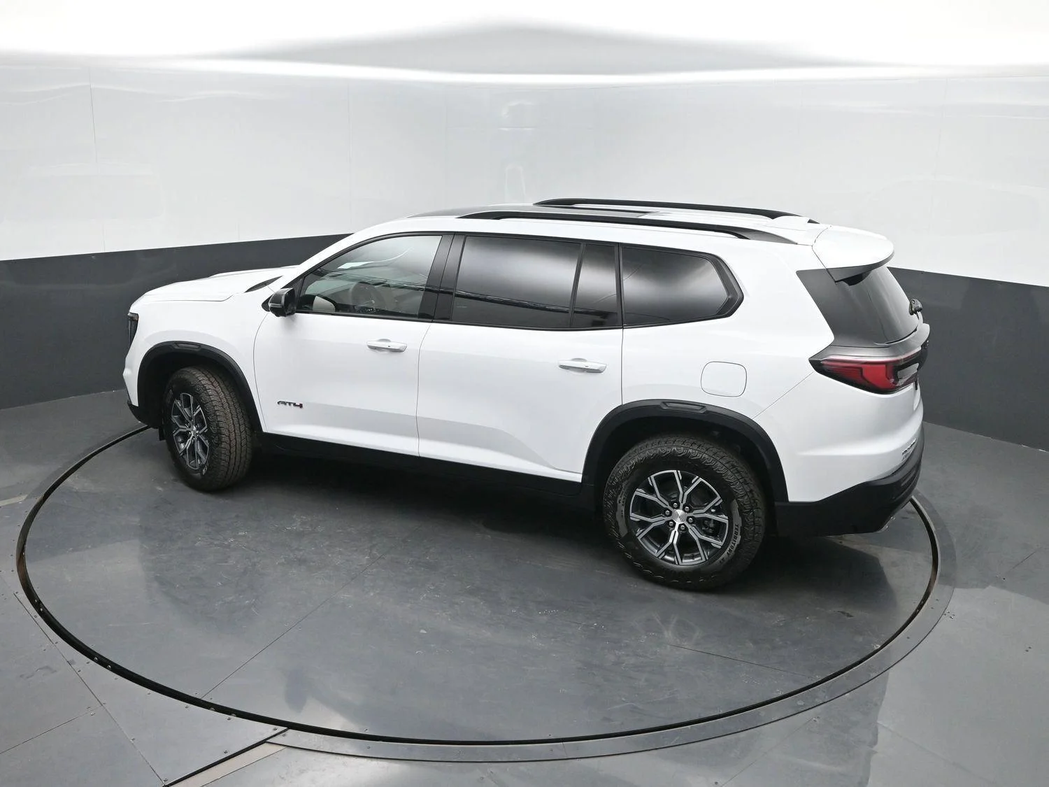 2026 GMC Acadia AT4 - Photo 42