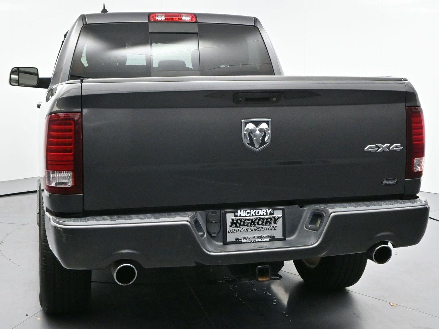 Used 2017 Granite Crystal Metallic Clearcoat Ram Sport image 6