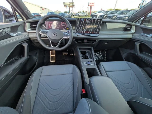 New 2026 White Volkswagen 2.0T SE R-Line Black image 7