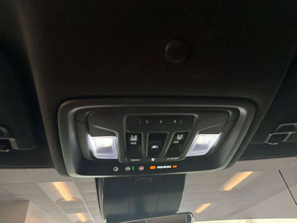 Used 2026 White GMC Denali Ultimate image 16