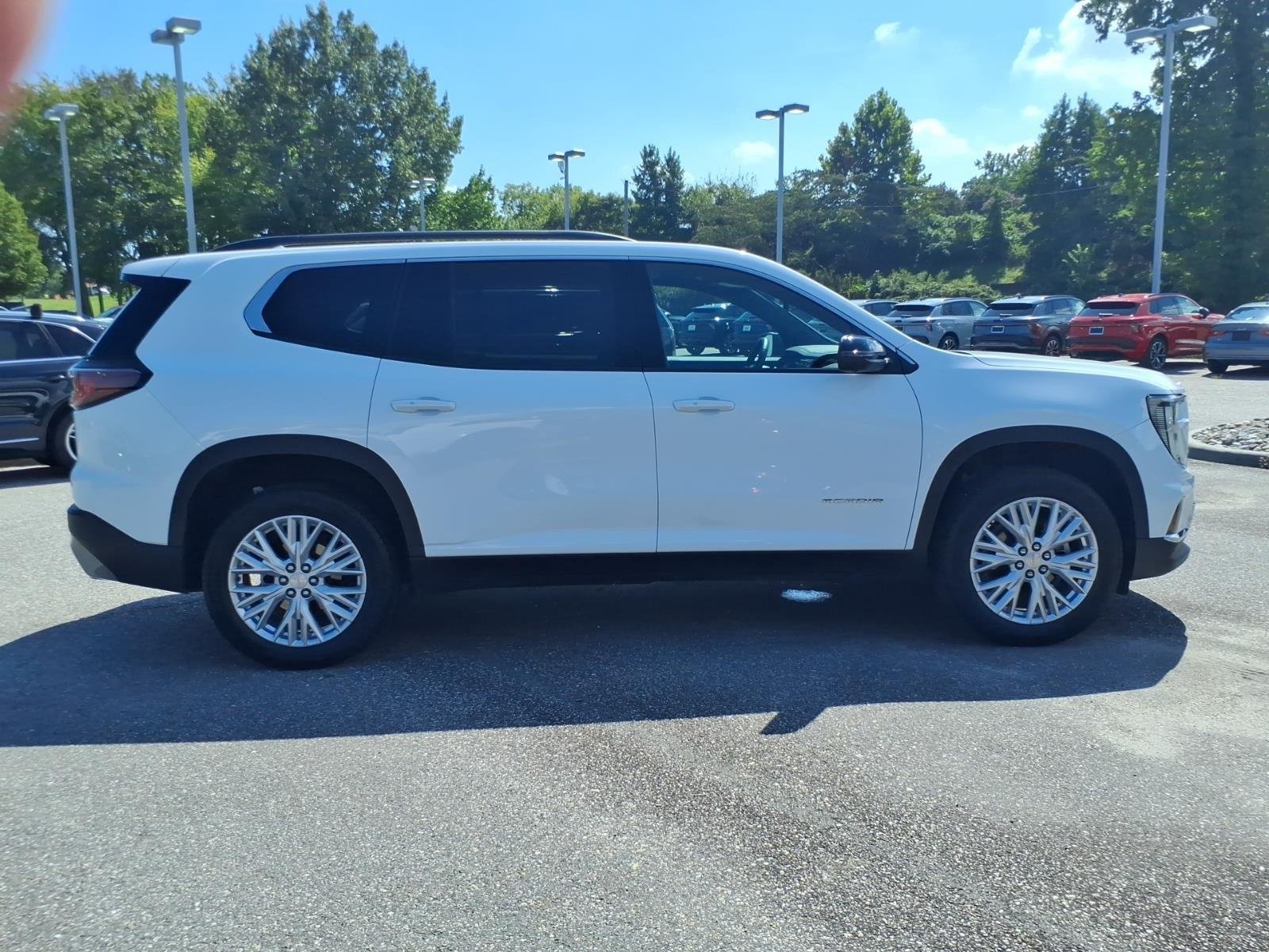 Used 2026 Summit White GMC AWD Elevation image 7