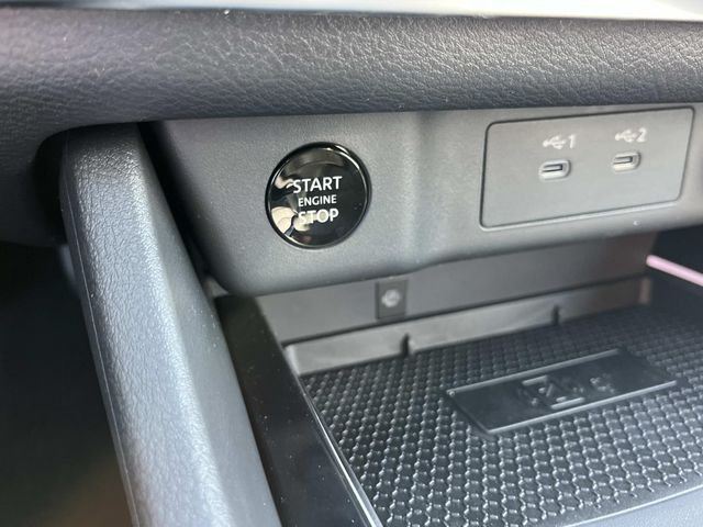 New 2026 Everest White Pearl TriCoat Nissan Rock Creek® image 32