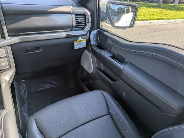 New 2026 White Ford Lariat image 17