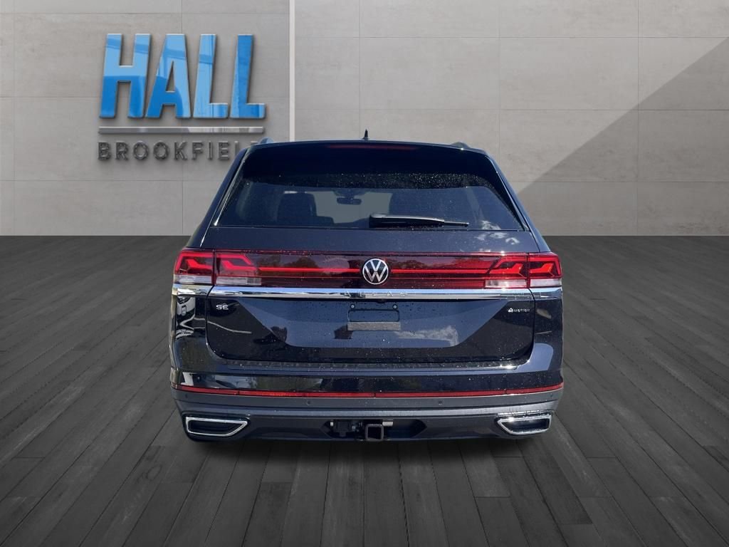 New 2026 Black Volkswagen 2.0T SE w/Technology image 3