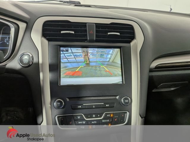 Used 2016 White Ford SE image 21