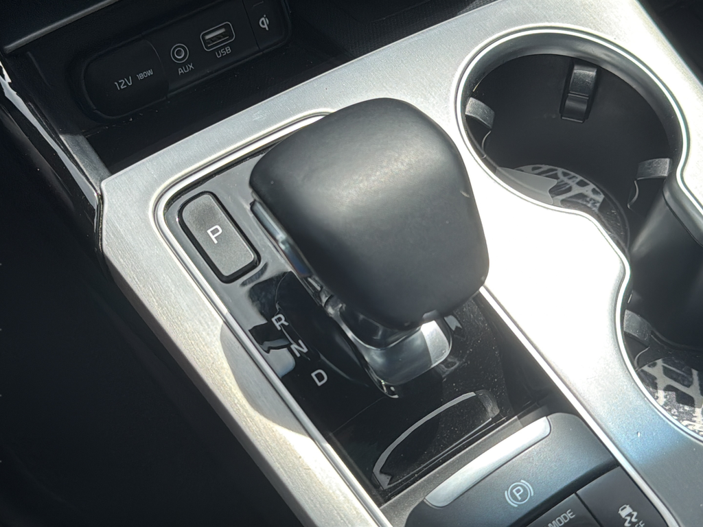 Used 2020 White Kia GT2 image 27