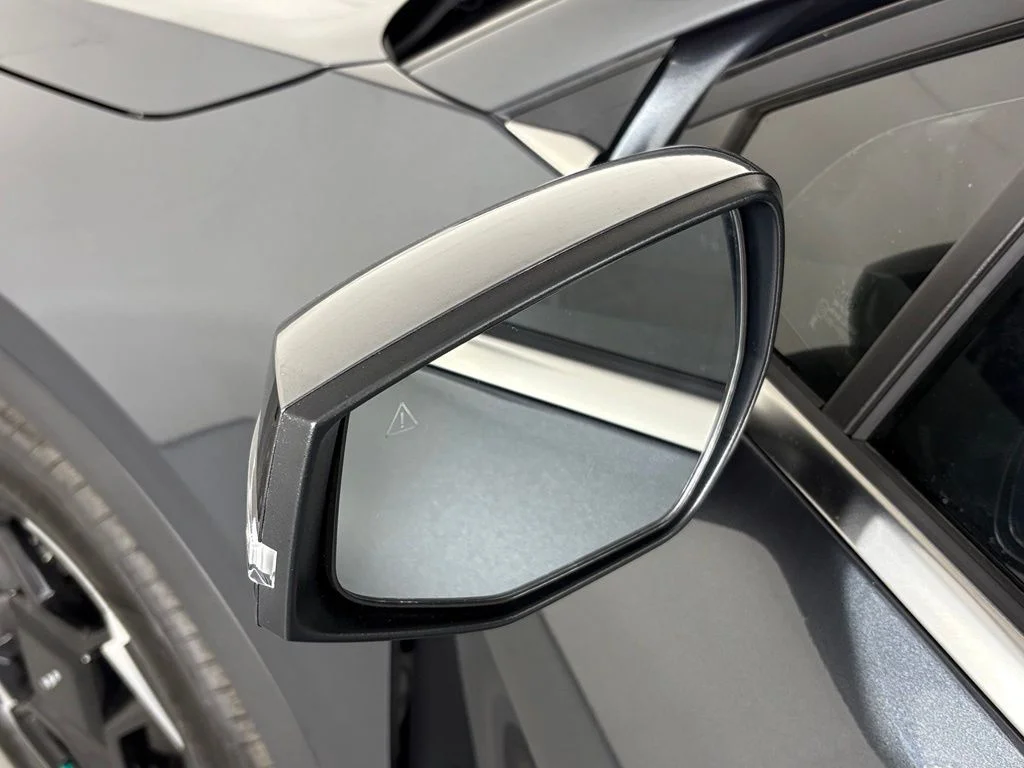 New 2026 Gray Kia EX image 13