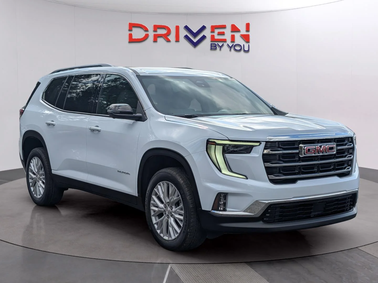 New 2026 Glacier White Tricoat GMC Elevation image 7