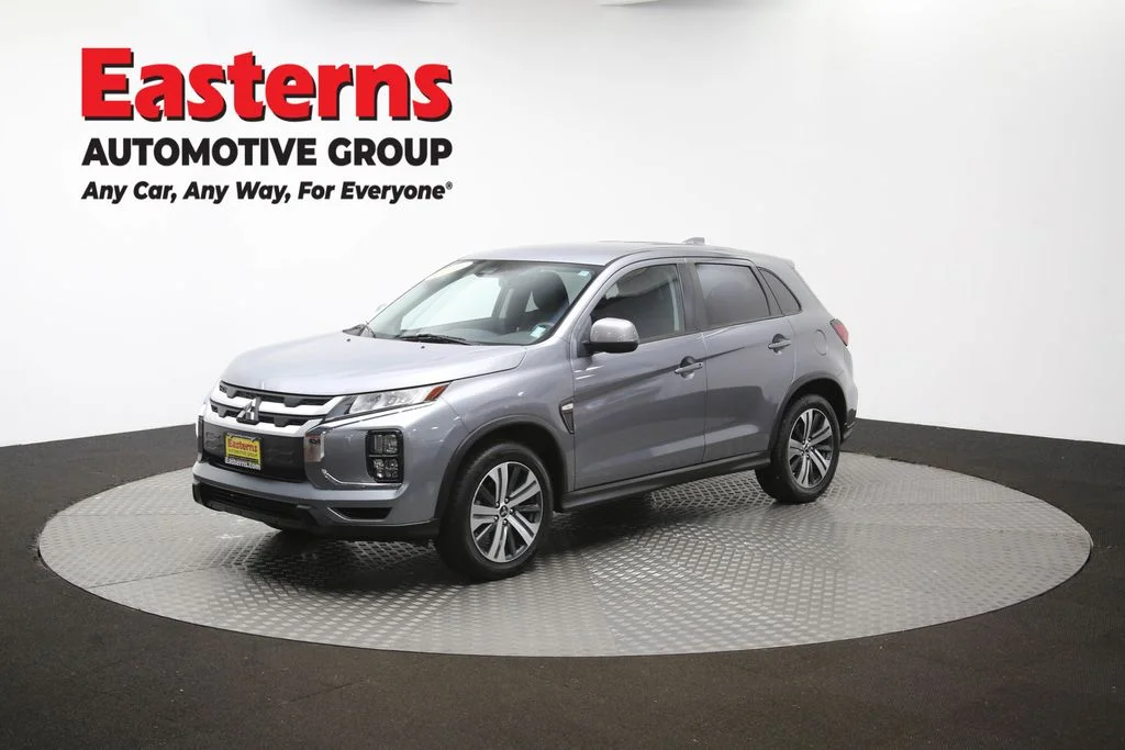 Used 2024 Gray Mitsubishi 2.0 ES image 55