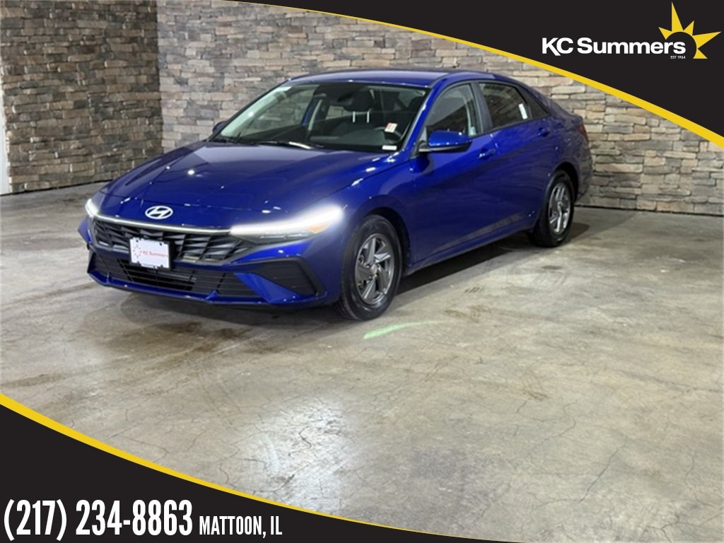 2025 Hyundai Elantra SE