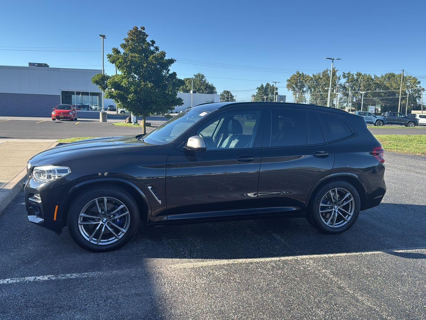 Used 2019 Black Sapphire Metallic BMW M40i image 4