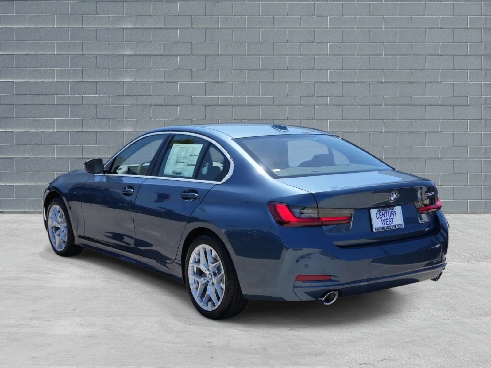 New 2026 Arctic Race Blue metallic BMW 330i NA image 3