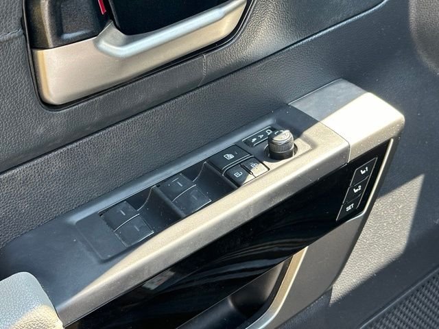 2022 Toyota Tundra Limited - Photo 11