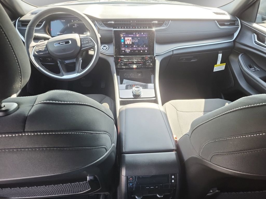 2025 Jeep Grand Cherokee L Laredo - Photo 11
