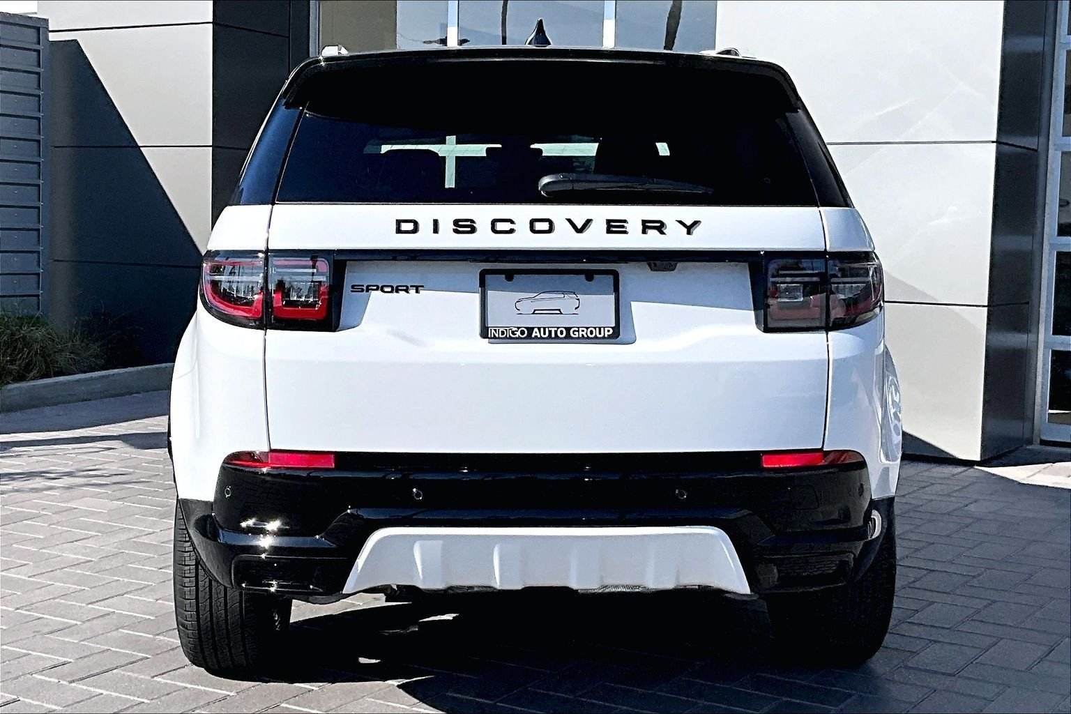 New 2026 Fuji White Land Rover Landmark image 4