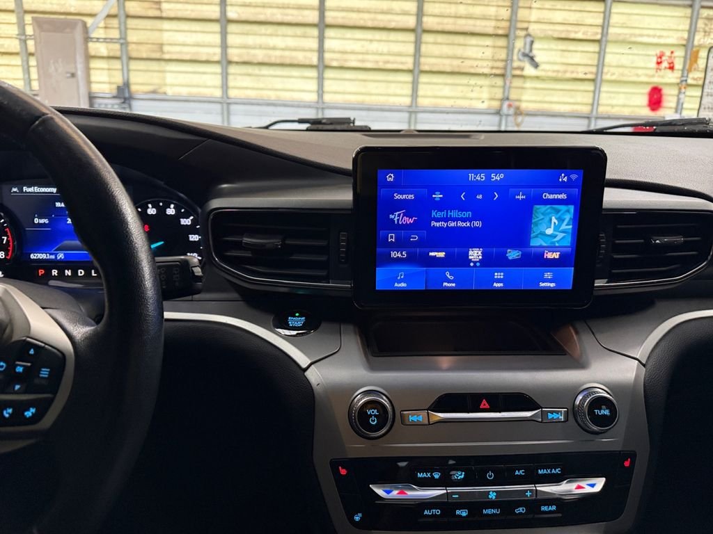 Used 2021 Blue Ford XLT image 22