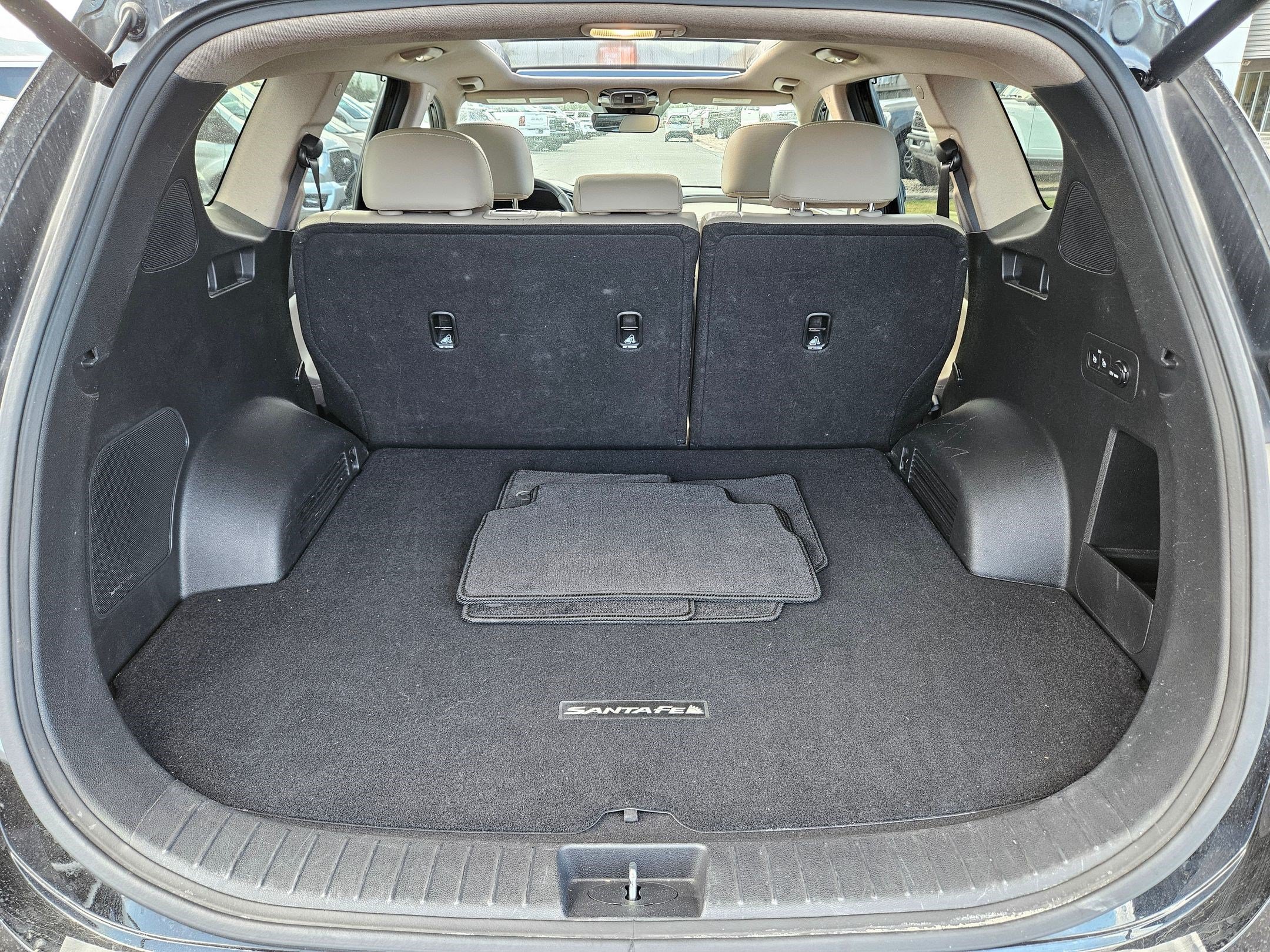 Certified Used 2023 Twilight Black Hyundai Limited image 30