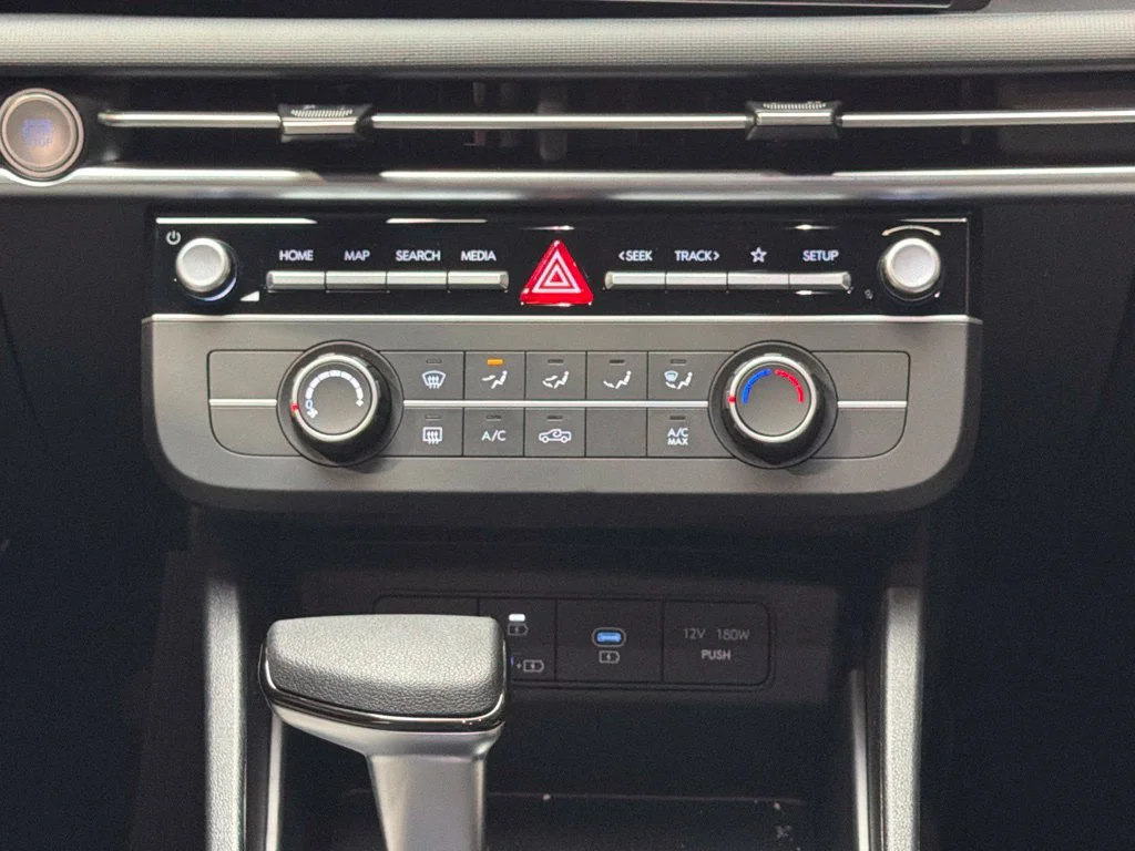 New 2027 Phantom Black Hyundai SE image 21