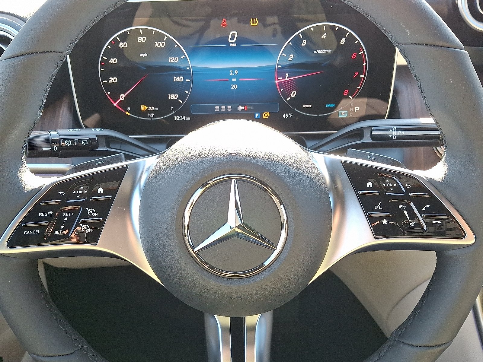 New 2026 Verde Silver Metallic Mercedes-Benz GLC 300 image 13