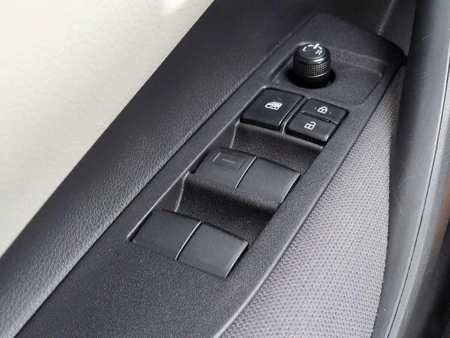 Certified Used 2024 WIND CHILL PEARL Toyota  image 21