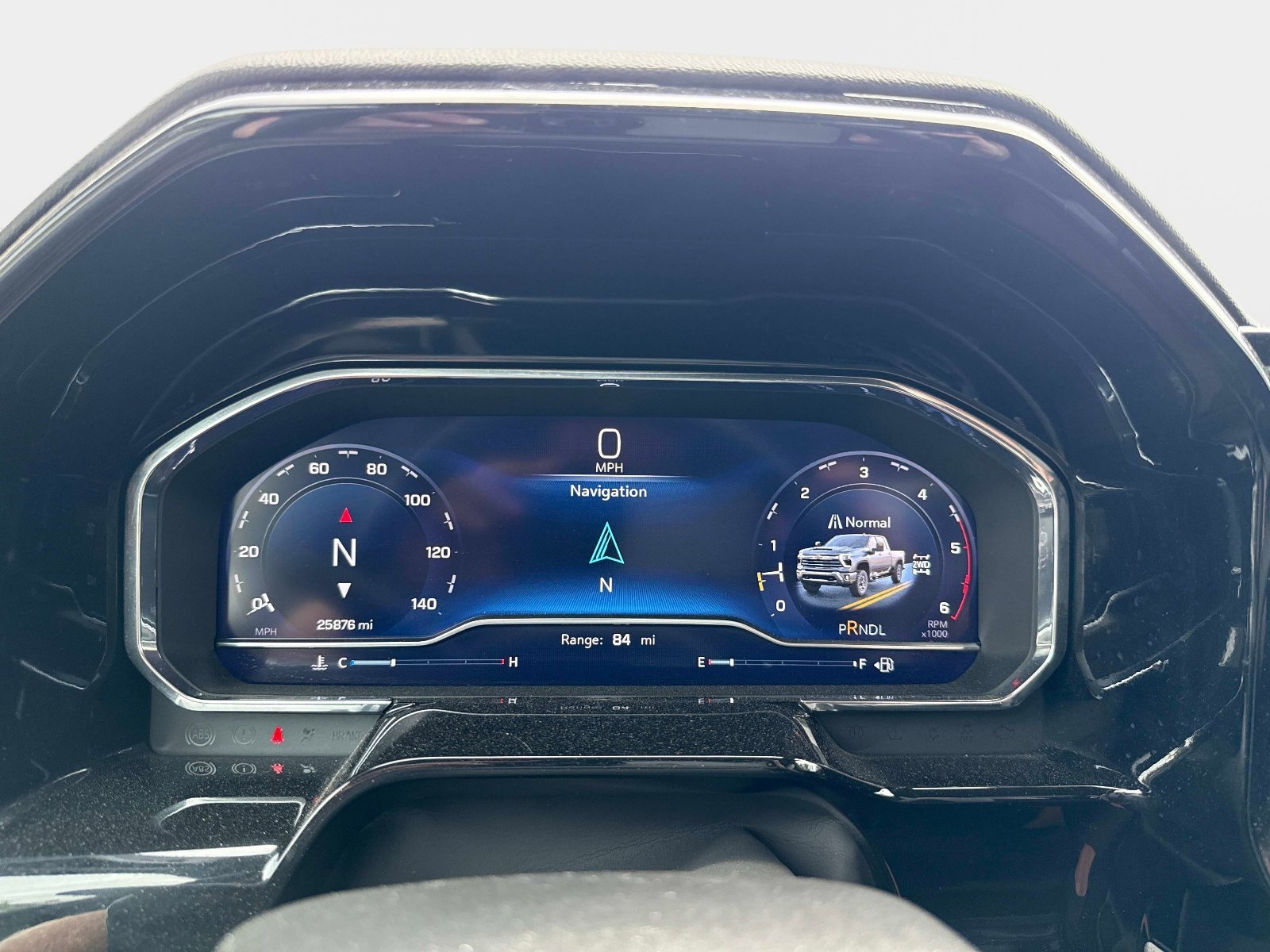 Used 2025 Summit White Chevrolet LT image 29