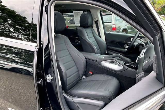Used 2026 Black Mercedes-Benz GLS 450 image 7
