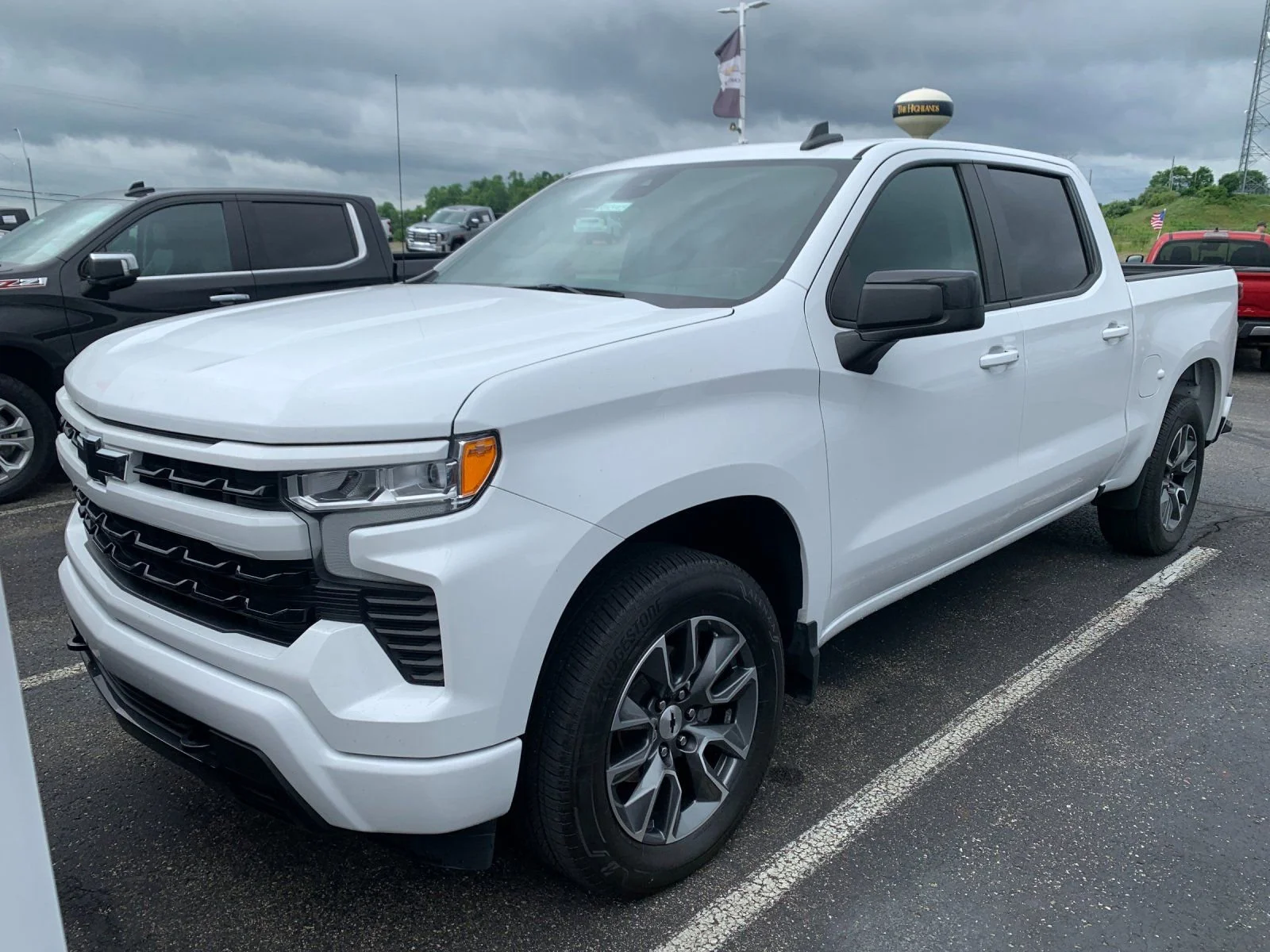 Used 2023 Summit White Chevrolet RST image 5