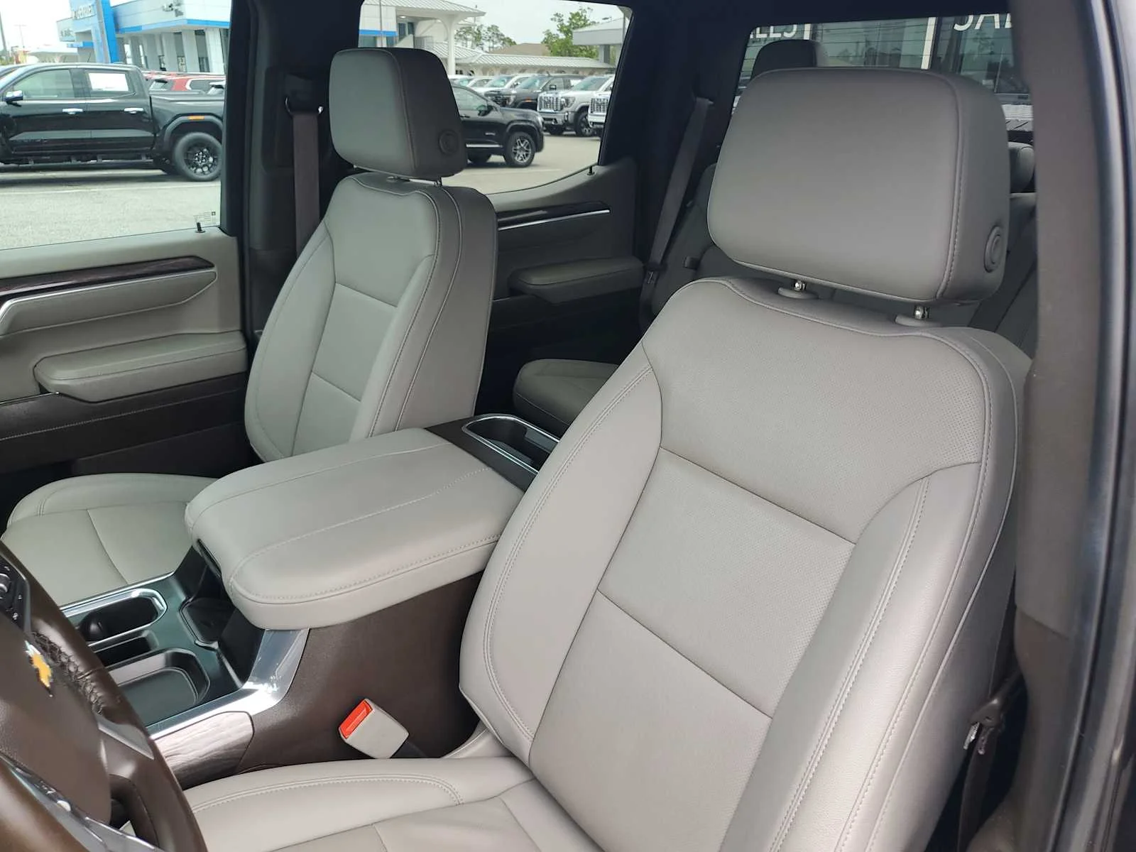 Used 2024 Dark Ash Metallic Chevrolet LTZ image 26