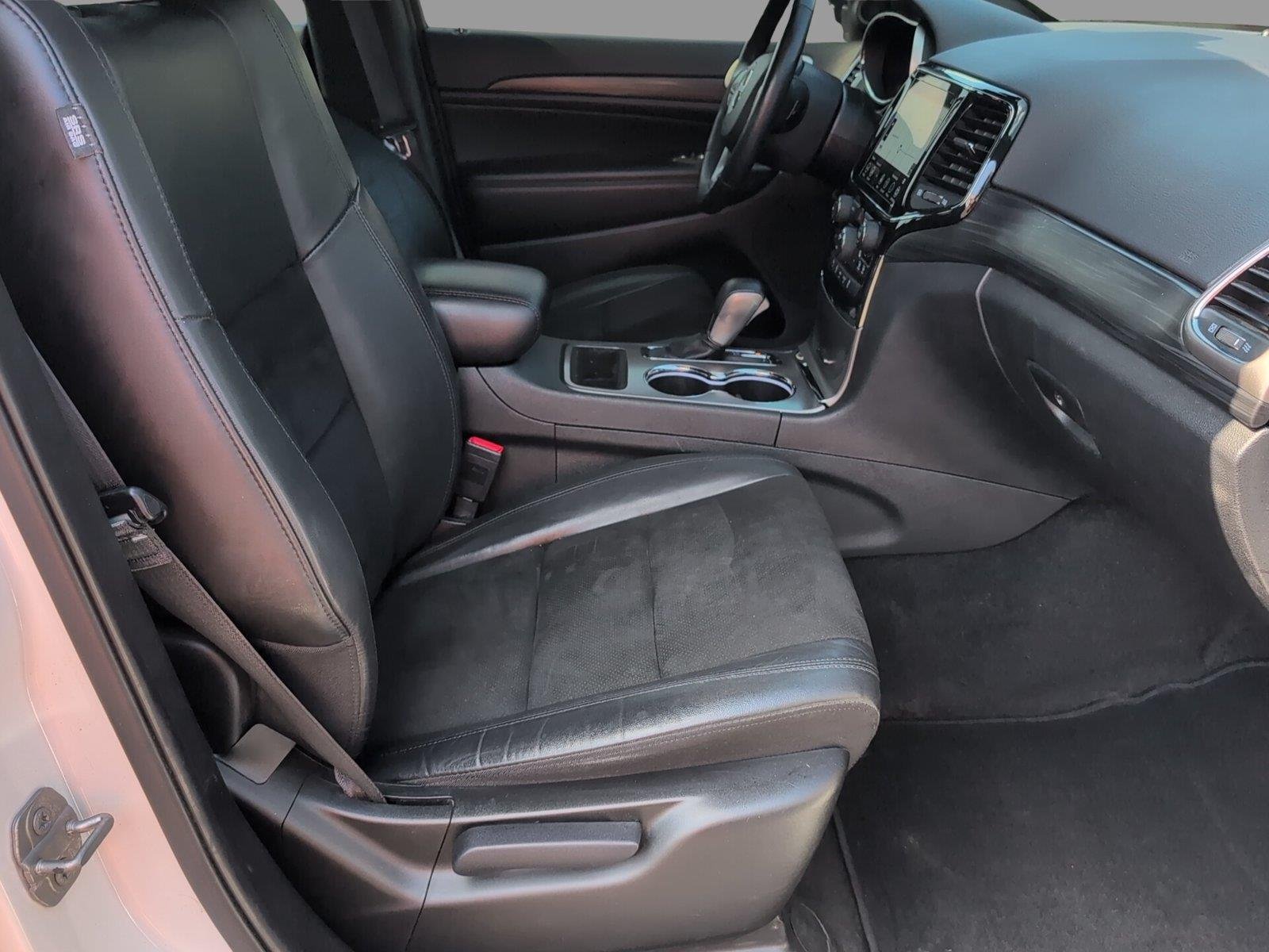 Used 2022 Bright White Clearcoat Jeep Laredo X image 39