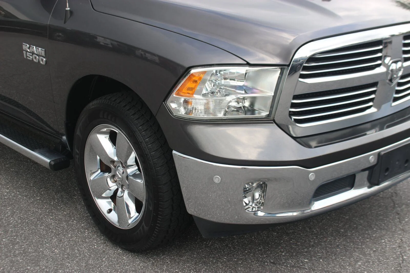 Used 2016 Grey Ram Lone Star image 9