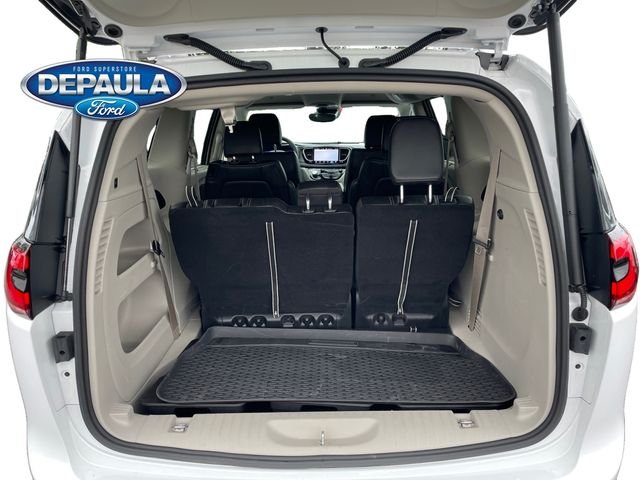 Used 2024 Bright White Clearcoat Chrysler Touring L image 6