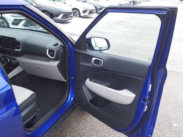 New 2026 Intense Blue Hyundai SEL image 30