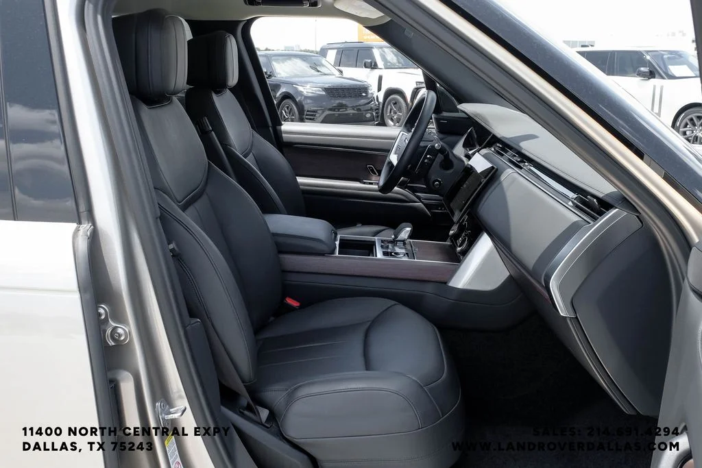 Certified Used 2023 Batumi Gold Premium Metallic Land Rover SE image 36